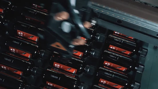 Флаконы KRYTEX с серийными номерами в ложементе